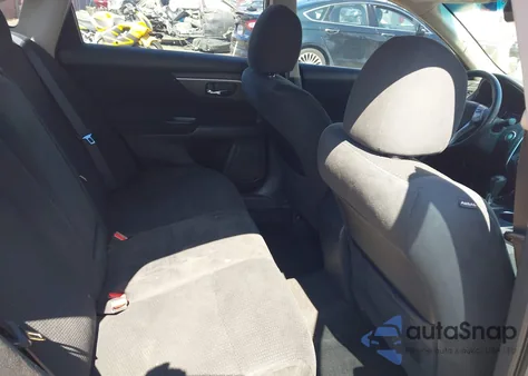 2015 Nissan Altima 2.5 S z USA, uszkodzony, nr VIN 1N4AL3AP6FC239722